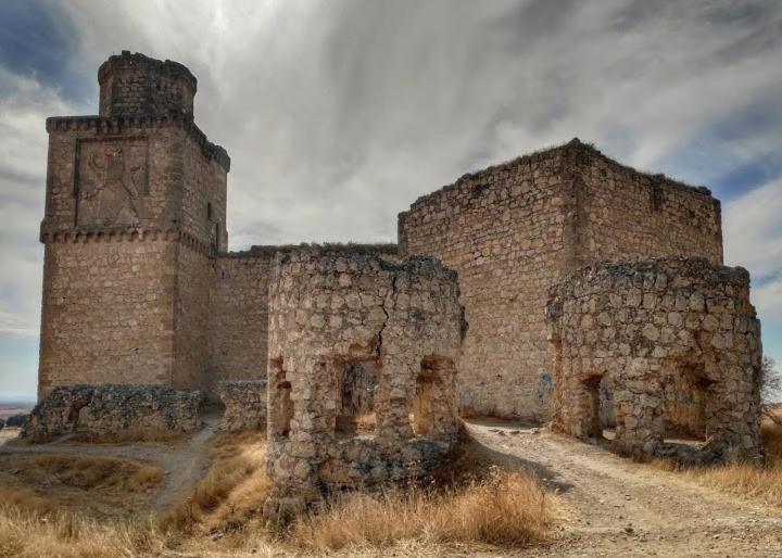 Toledo Ciudad De Las Tres Culturas , Un Lugar Para Disfrutar Todas Las Familias Con Sus Hijos " Desayuno Incluido" Villamiel de Toledo Kültér fotó